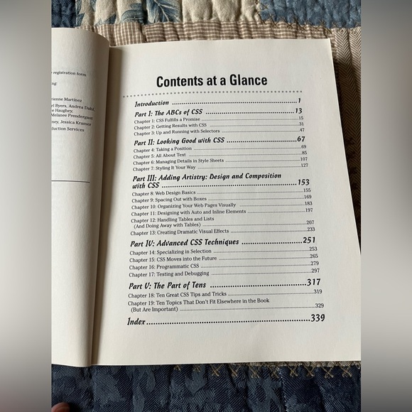 Web Design for Dummies Softcover Book Used once Like New. - Picture 4 of 7